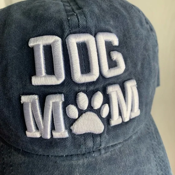 David and Young Dog Mom Cap in Dark Blue - Picture 2 of 6